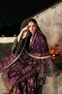 Vestido Lehenga Choli Anarkali con Pedrería para Mujer, con Acabado de Lujo Estilo Nupcial, Ropa de Fiesta Pakistaní - Product Image 4