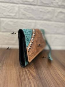 Portefeuille en cuir sculpté à la main, pochette de téléphone élégant multi-usages, portefeuille de couleur Turquoise pour femmes - Product Image 2