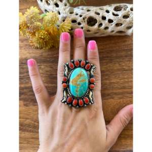 Bague Shawn Cayatineto King Manassa en argent sterling sertie de turquoise et de corail méditerranéen, forme de chiffre, taille 6.75, cadeau idéal - Product Image 2
