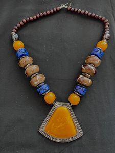 Collar de resina Vintage hecho a mano de la mejor calidad para mujer, cadena de patrón Natural sólido con sensación de moda con regalo de modelo de Ángel perla - Product Image 3