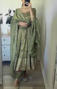 สีเขียวน้ำทะเลแบบใหม่ชุดปาร์ตี้ออกแบบโดยดีไซเนอร์ด้วยการปักสี่ด้าน - Product Image 5