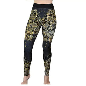 Ropa de fitness de último diseño, impresión por sublimación, mallas ajustadas para mujer, mallas deportivas de talla estadounidense, mallas gratis para mujer, logotipo personalizado - Product Image 6