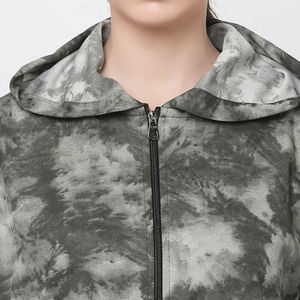 Vente en gros Ensemble de survêtements pour femmes grande taille à capuche en polyester imprimé par sublimation personnalisé Vêtements d'hiver - Product Image 3