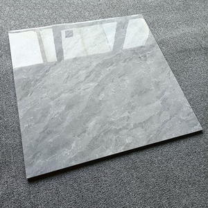 Carrelages de sol en porcelaine gris brillant Premium 800x800mm Corps complet et finition durable - Product Image 3