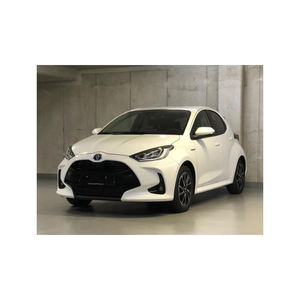 2019 bastante usado Toyotai YARIS HybridL 4dr Sedan 6A 6.684 millas. - Product Image 3