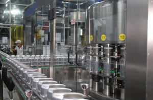 Échantillon Gratuit 250ml Boisson en Conserve de Purée de Canne à Sucre Fraîchement Pressée 100% Pure Prête à l'Expédition Fabriquée en Usine au Vietnam (OEM ODM) - Product Image 2