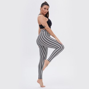 Conjunto de ropa de entrenamiento de 2 piezas para mujer Sujetador deportivo con espalda cruzada y pantalones de yoga de cintura media sin costuras Patrón sólido para correr Ejercicio de gimnasio - Product Image 3