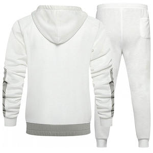 Nuevo Conjunto Deportivo de Invierno para Hombre, Precio de Mayoreo, Dos Piezas, Traje para Correr, 100% Algodón, Corte Regular - Product Image 2