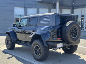 ฟอร์ด บรองโก ปี 2024 สภาพดี ใช้งานน้อย - Product Image 2