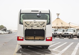 Toyota Coaster d'occasion propre, 30 places, 2022 - Product Image 5