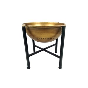 Ensemble de 3 jardinières en métal de qualité supérieure enduites de poudre de couleur noire, accessoires de décoration pour la maison et le jardin provenant d'Inde - Product Image 6