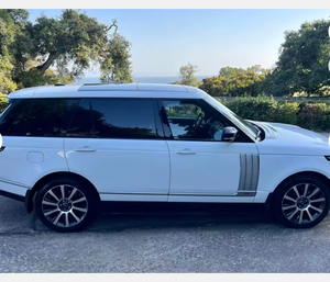 Range Rover Autobiography LWB 2015 Usado de Calidad, Volante a la Izquierda/Derecha - Product Image 2