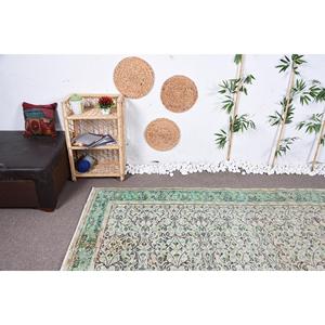 Alfombra de 5,6x8,7 pies, Alfombra Grande Vintage, Alfombra con Estampado Animal Verde - Product Image 5