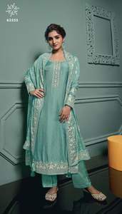 Dernier Designer Faux Georgette Fil Broderie Travail Kurti Set par Fab Zone Indian & Pakistani Vêtements - Product Image 4