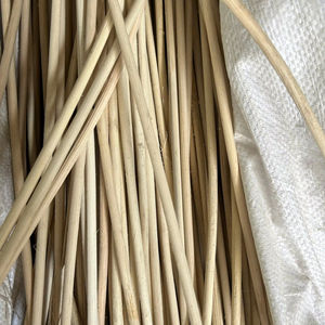 Versátil núcleo de ratán vietnamita para arreglos florales, soporta la creación de manualidades creativas con fibras de mimbre ligeras y flexibles - Product Image 4