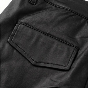 กางเกงขาสั้นหนังผู้ชายลำลองสำหรับทำงาน เคลือบผิวอย่างมีสไตล์ สวมใส่สบาย ยืดหยุ่นได้ รุ่น 2026 - Product Image 4