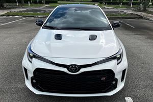Nuevo Toyota GR Corolla Circuit Edition 2023 - Product Image 3