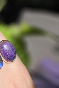Anillo Plata Tamaño Libre con Charoite para Bodas Fiestas Aniversarios Compromisos - Product Image 4