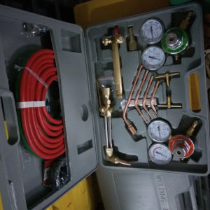 مجموعة شعلة اللحام والقطع المدمجة المحمولة 63-2 من غاز البروبان والأسيتيلين والأكسجين - Product Image 3