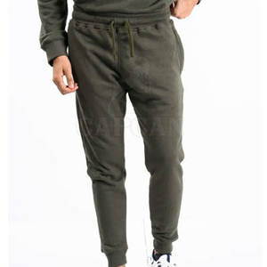 Último diseño de chándal para hombre con estampado de soplo Regular Fit XL Tamaño Logotipo personalizado Características gruesas y lisas Solo usadas - Product Image 6