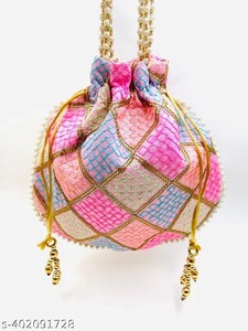 Sac à main potli brodé pour remise des diplômes Nouvel An Mariage Autres Occasions-Faveurs de mariage indien Jour Fête des mères Halloween - Product Image 3