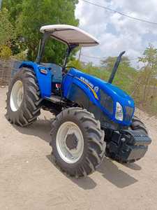 Tracteur agricole 4x4 TT4.90 90 CV d'Inde avec composants essentiels : pompe, moteur, boîte de vitesses pour usage agricole - Product Image 3