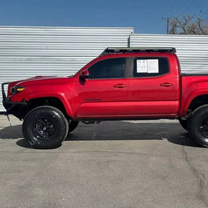 Usado 2021 T * oyota Tacoma - Product Image 1