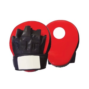 Manoplas de perforación personalizadas duraderas de cuero de vaca 100% para hombres, equipo de entrenamiento de boxeo ligero, almohadilla de enfoque - Product Image 4