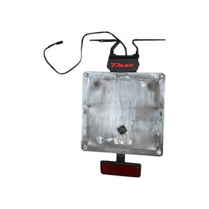 Support de plaque d'immatriculation sport Yamaha TMAX 530 2015 2016 avec réflecteur et éclairage de plaque d'immatriculation - Product Image 1