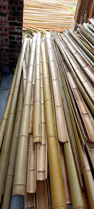 Tubes en bambou, article à fort volume de vente, provenant d'un partenaire de fabrication 99D, adaptés aux applications de construction et décoratives - Product Image 2