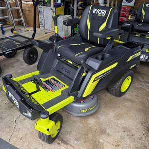 Tondeuse autoportée industrielle à essence 2 temps à rayon de braquage zéro, qualité supérieure, prix direct usine, vente chaude - Product Image 1