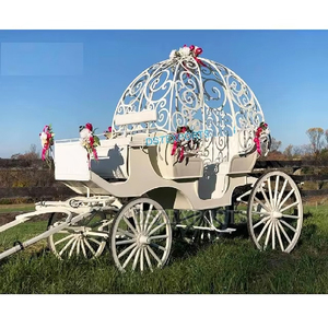 Mariage romantique Blanc Cendrillon Citrouille Chariot Royal Reine Mariage Cendrillon Calèche Conte de Fées Cendrillon Chariot - Product Image 1
