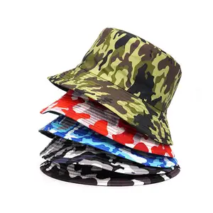 Topi Bucket motif Camo warna unik Logo cetak kustom topi Bucket tampilan kasual tersedia warna berbeda topi Bucket