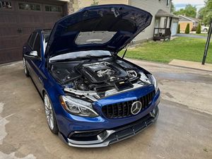 Mercedes-AMG C63 S Sedán 2018 Usado en Excelentes Condiciones, Motor V8 Biturbo, Paquete AMG Night, Color Azul Metálico Brillante - Product Image 6