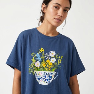 T-shirt a maniche corte ampia con stampa floreale sulle maniche, 100% cotone - Product Image 3