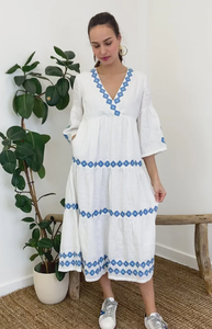 ชุดเดรสแนวใหม่ชุดเดรสยาวแขนพองปักลายชุดเดรสใส่ไปงานปาร์ตี้คอวีแบบลำลอง - Product Image 3