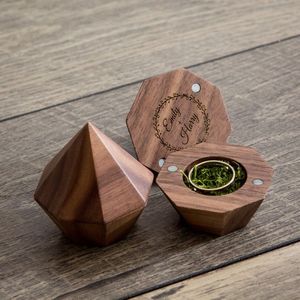 Prix de gros boîte de bague de fiançailles élégante en bois de manguier de qualité supérieure porte-bague de mariage personnalisé pour les bijoux - Product Image 3