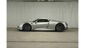 รถยนต์มือสองที่ได้รับการรับรอง LHD/RHD รถปอร์เช่ 918 สไปเดอร์ โรดสเตอร์ ปี 2015 ระบบขับเคลื่อนสี่ล้อ - Product Image 5