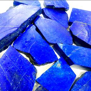 แผ่นลาพิสลาซูลีสีน้ำเงินธรรมชาติ คุณภาพสูง ขนาดผสม จำนวนมาก สำหรับทำเครื่องประดับ สำหรับผู้ผลิต - Product Image 3