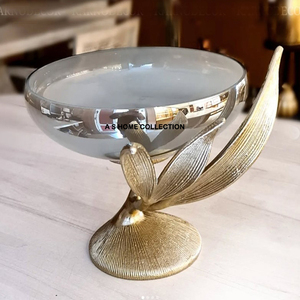 New Arrival Brass Flower Glossy Finished <b>Bowl</b> Stainless Steel Round Shape Luxury Home Use Set of 3 Fruit and Food <b>Serving</b> <b>Bowl</b> - Product Image 6