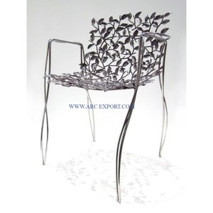 Muebles para el hogar y el jardín Silla hecha a mano única nueva apariencia Silla clásica Silla de metal y madera de calidad superior para la venta caliente - Product Image 6