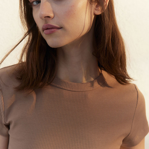 T-shirt blanc uni décontracté en polyester/coton personnalisé en gros pour femmes, tailles plus grandes, t-shirts vierges - Product Image 4