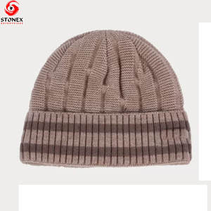 Gorro de Invierno de Felpa con Forro de Diseño Moderno, Color Sólido, Logotipo Personalizado, MOQ Bajo, para Hombre, Playa, Viajes - Product Image 6