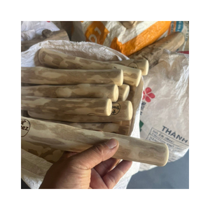 Jouets à mâcher en bois de cerisier non toxiques pour une meilleure santé dentaire des animaux de compagnie - Idéal pour les chats et les chiens - Product Image 1