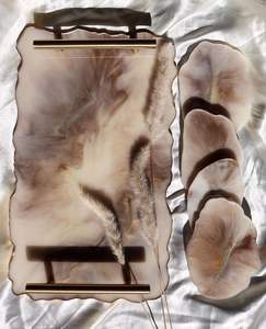 TITLES MEILLEUR PLATEAU EN RÉSINE MODERNE FAIT À LA MAIN Élégant Plateau Écologique Jetable Arrondi pour le Service et le Style de la Maison - Product Image 6