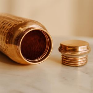 Stylish handcrafted <b>copper</b> <b>drinking</b> <b>bottle</b> combining traditional craftsmanship with modern design for retail, gifting, and whole - Product Image 5