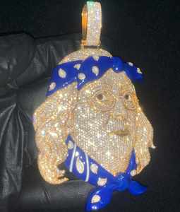 Pendentif en or jaune 18 carats plaqué or pour homme, avec moissanite ronde de 3 carats, design classique de hibou, cadeau - Product Image 1