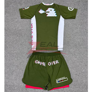 ชุดไรช์การ์ดแบบไม่มีกางเกงสำหรับนักศิลปะการต่อสู้แบบผสมผสาน (MMA)  แบบสั่งทำพิเศษ  ชุดกางเกงขาสั้น MMA  งานพิมพ์แบบระเหิดสี  ชุดสำหรับการฝึกซ้อมและแข่งขันกีฬาต่อสู้แบบผสมผสาน (MMA)  ชุดไรช์การ์ดและกางเกงขาสั้น MMA  ผลิตในประเทศปากีสถาน - Product Image 2