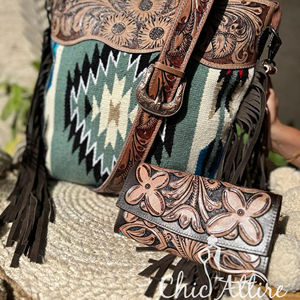 Cowgirl fabriqué à la main couverture de selle en cuir véritable frange épaule sac à main et élégant outillage peau de vache portefeuille Combo ensemble pour les femmes - Product Image 1