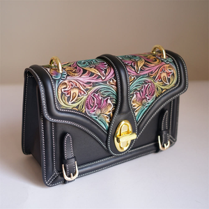 กระเป๋าถือสะพายไหล่ทรงสี่เหลี่ยม ดีไซน์หรูหรา ประดับดอกไม้ สายโซ่  หนังแท้ 100%  ทนทาน กันน้ำ  พร้อมโลโก้สั่งทำพิเศษ - Product Image 4